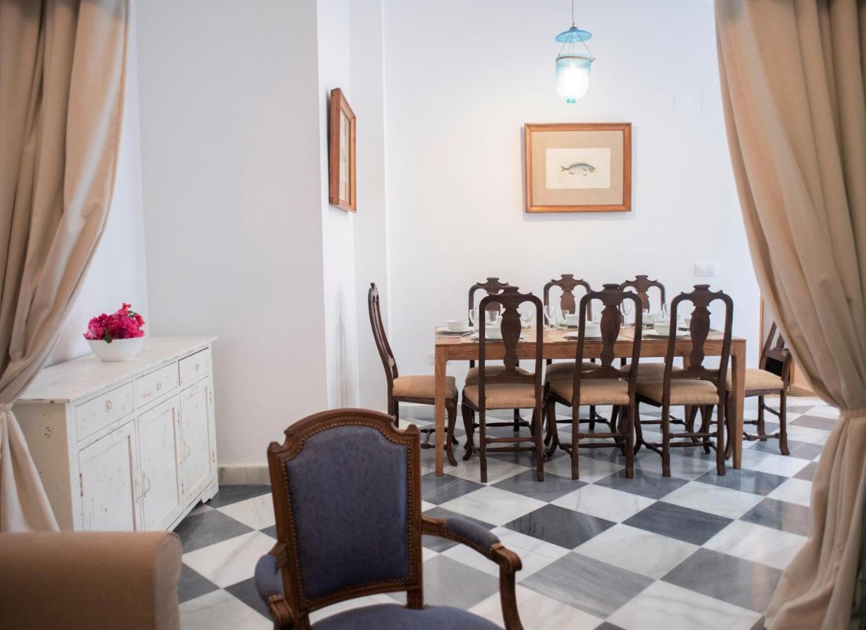 Gatu Premium Apartamento Palacio Oneto Con Jardin Privado " Preferente Mayores De 25 Anos Y Familias " El Puerto de Santa María Zewnętrze zdjęcie